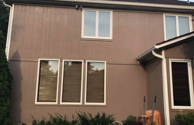 Overland Park LP Smart Siding Installers