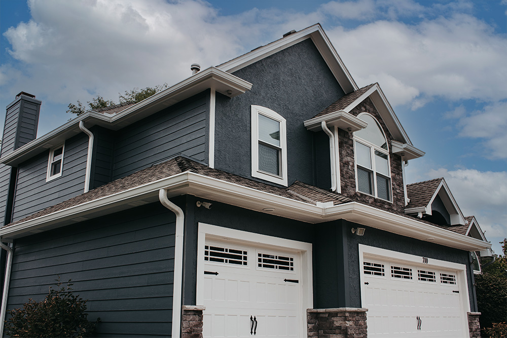 4 Reasons Why It’s Better to Replace Your Siding Than Repair It