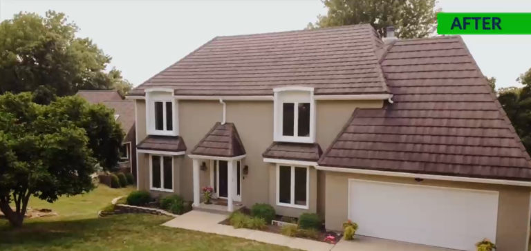 Windows, James Hardie Siding, and Deck installed on a Lee's Summit Home by Smart Exteriors