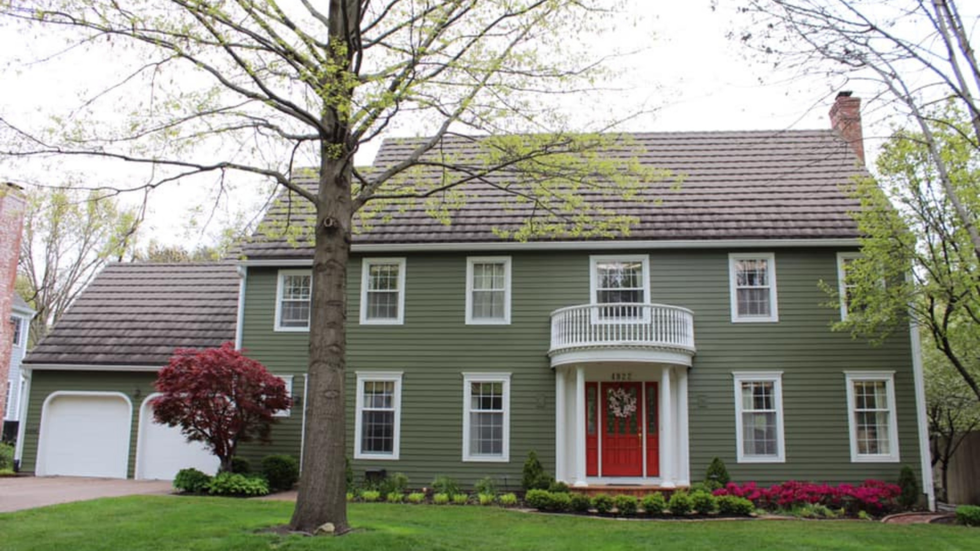 James Hardie fiber cement siding replacement done for a client's home by Smart Exteriors.