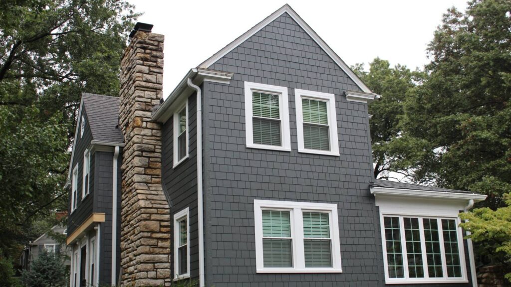 James Hardie Siding Installed on Kansas City Home by Smart Exteriors